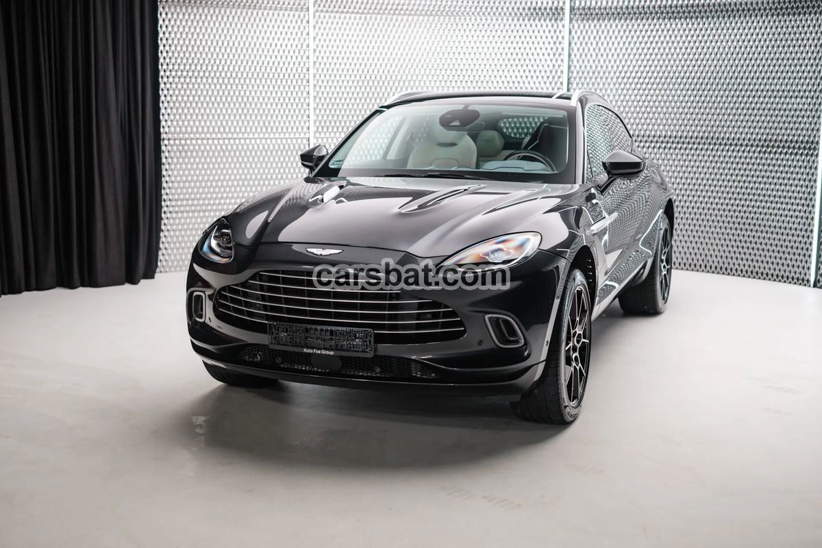 Aston Martin DBX 2020