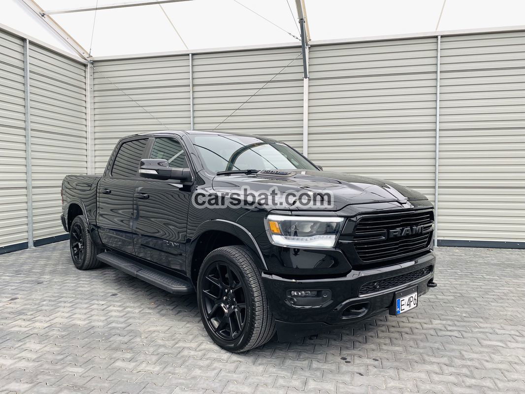 RAM 1500 5.7 Crew Cab Laramie 2021