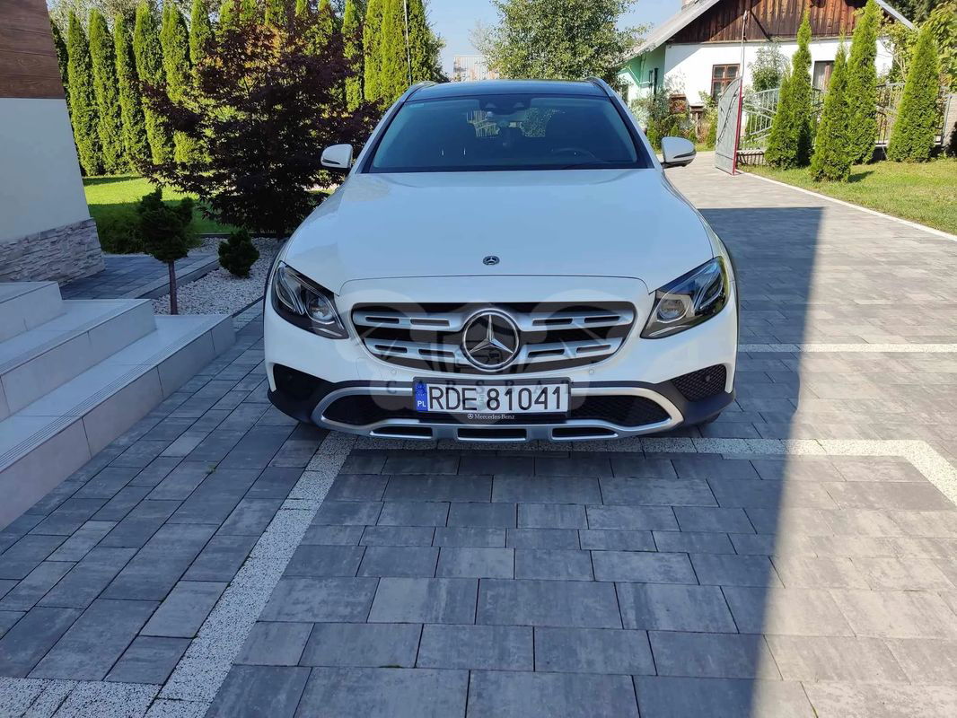 Mercedes-Benz E W213 220 d 4Matic T All-Terrain 9G-TRONIC Exclusive 2017