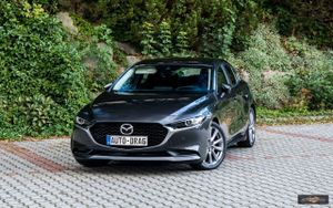 Mazda 3 IV 2022