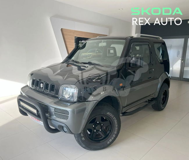 Suzuki Jimny 2011