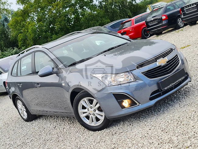 Chevrolet Cruze 1.7 LT 2012