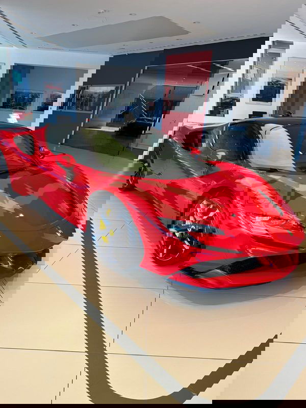 Ferrari SF90 2023
