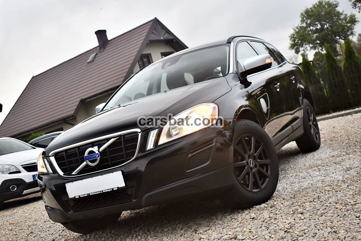 Volvo XC60 I D3 Momentum 2011