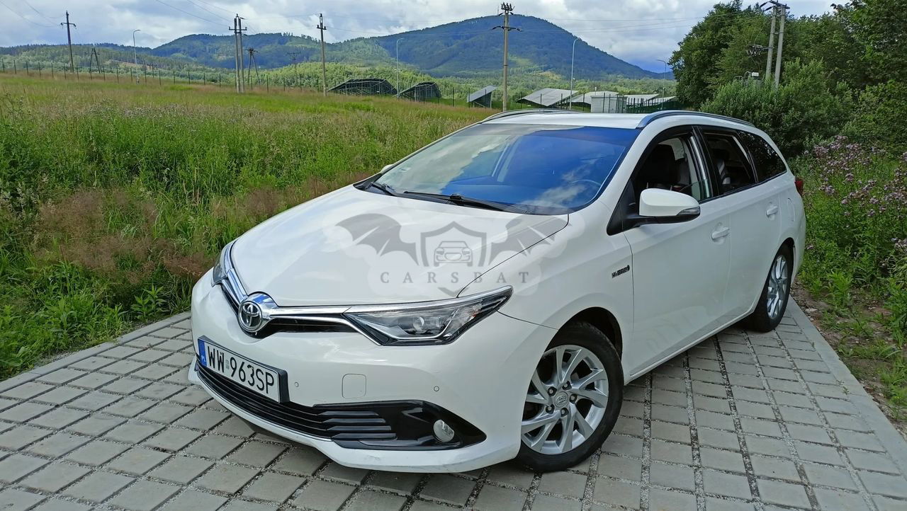 Toyota Auris II 2016