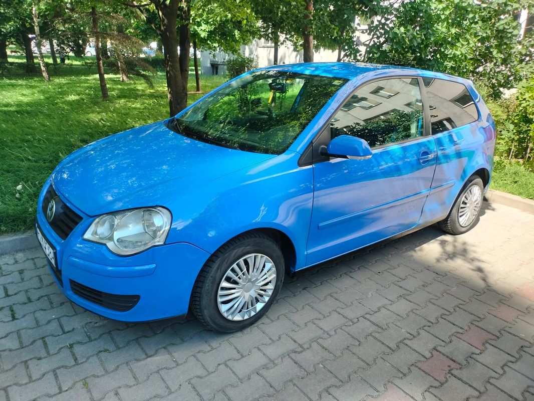 Factory Volkswagen Polo IV Basis