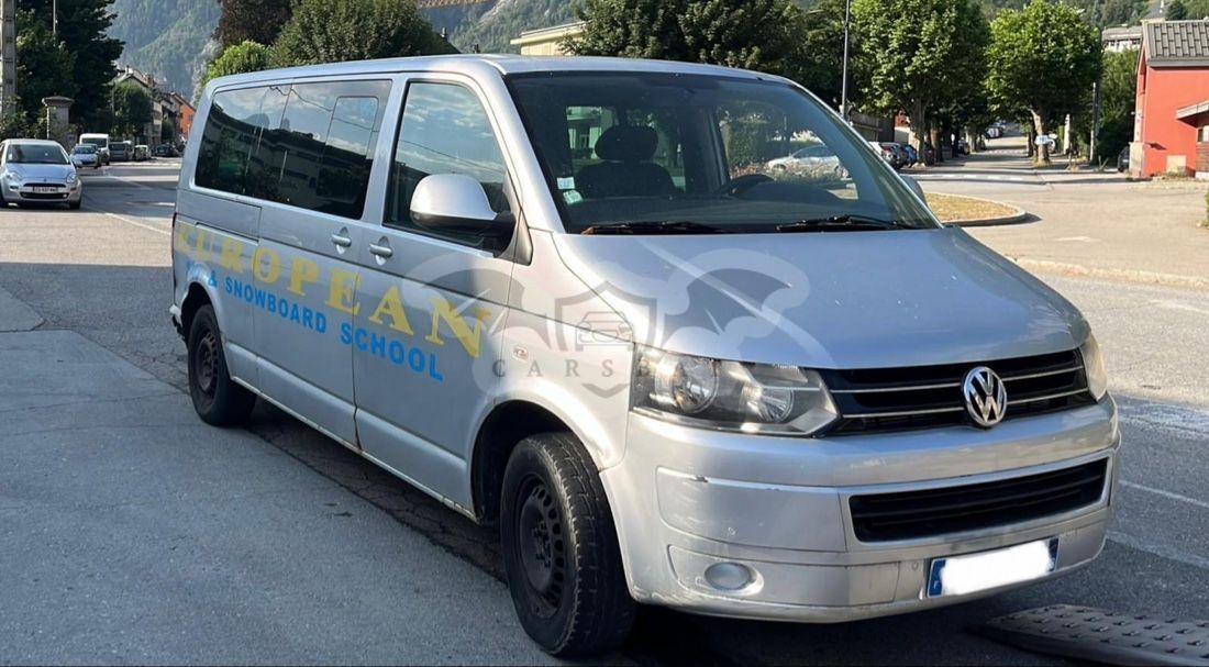 Volkswagen Caravelle 2010