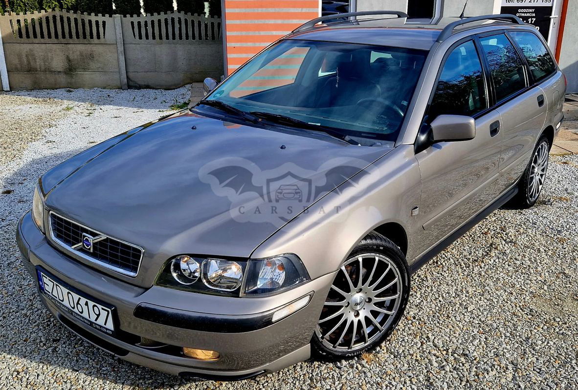 Volvo V40 I 2004