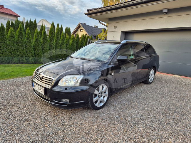 Toyota Avensis II 2.4 VVT-i Prestige 2005