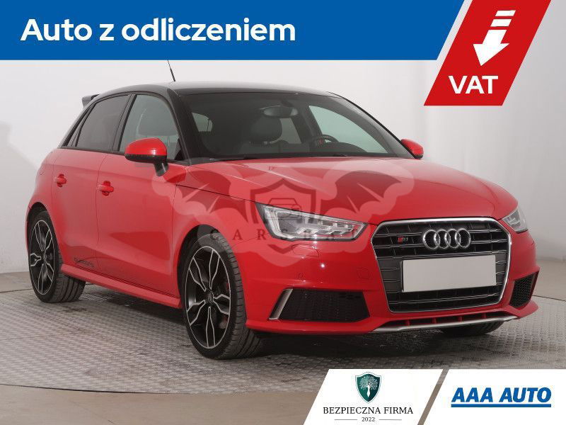 Audi S1 2015