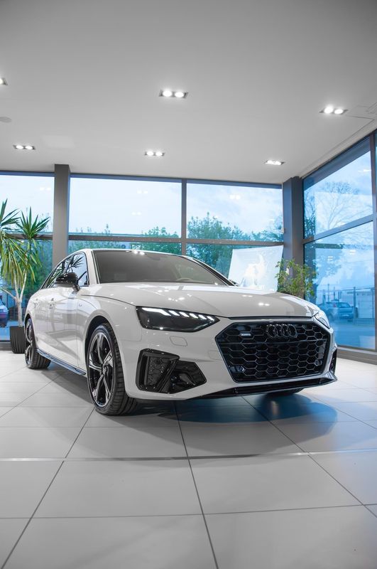 Audi A4 B9 40 TDI mHEV Quattro S Line S tronic 2024