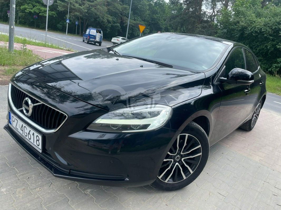 Volvo V40 II 2020