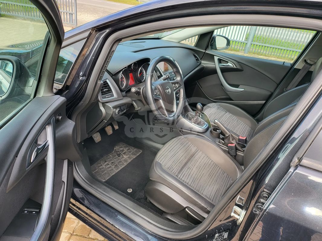 Opel Astra J IV 1.4 Enjoy 2014