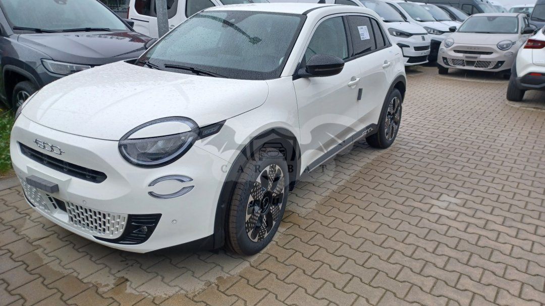 Fiat 600 2024