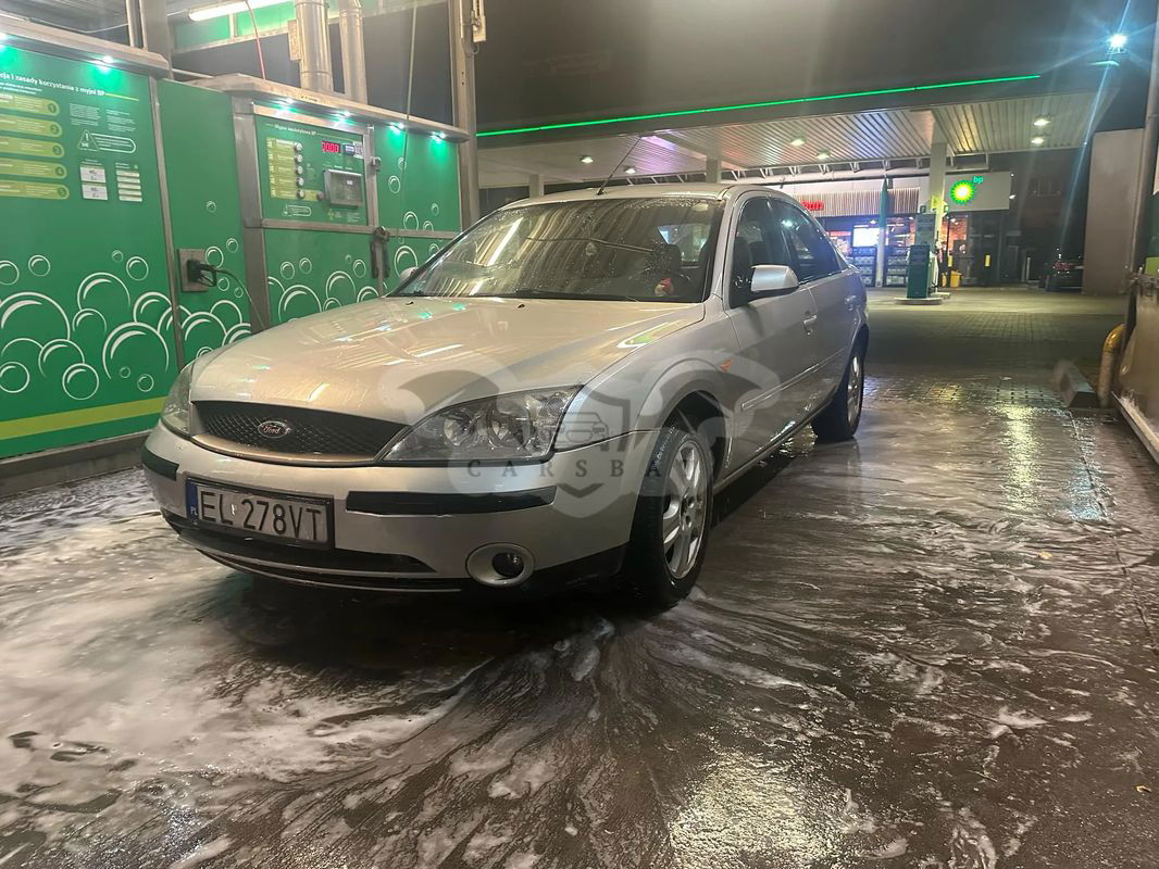 Ford Mondeo Mk3 2.0 Ghia 2001