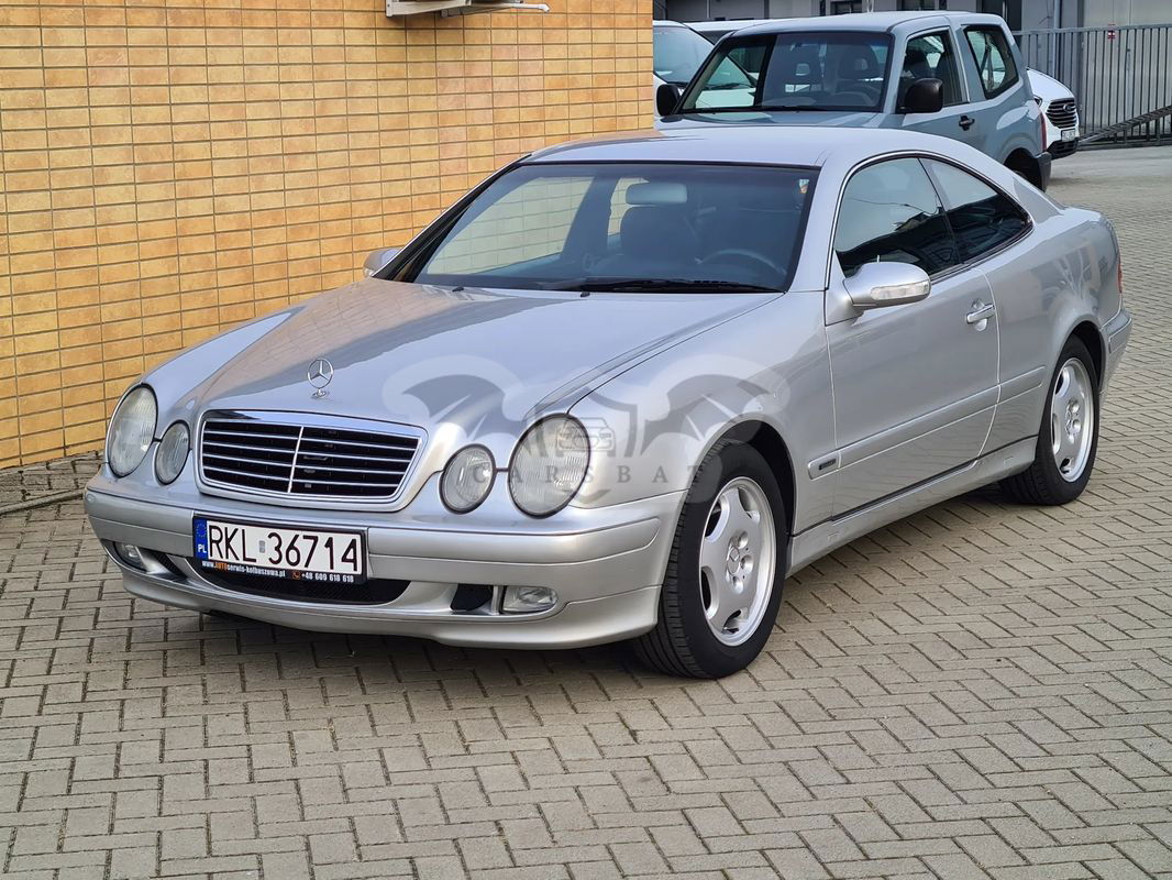 Mercedes-Benz CLK W208 2001