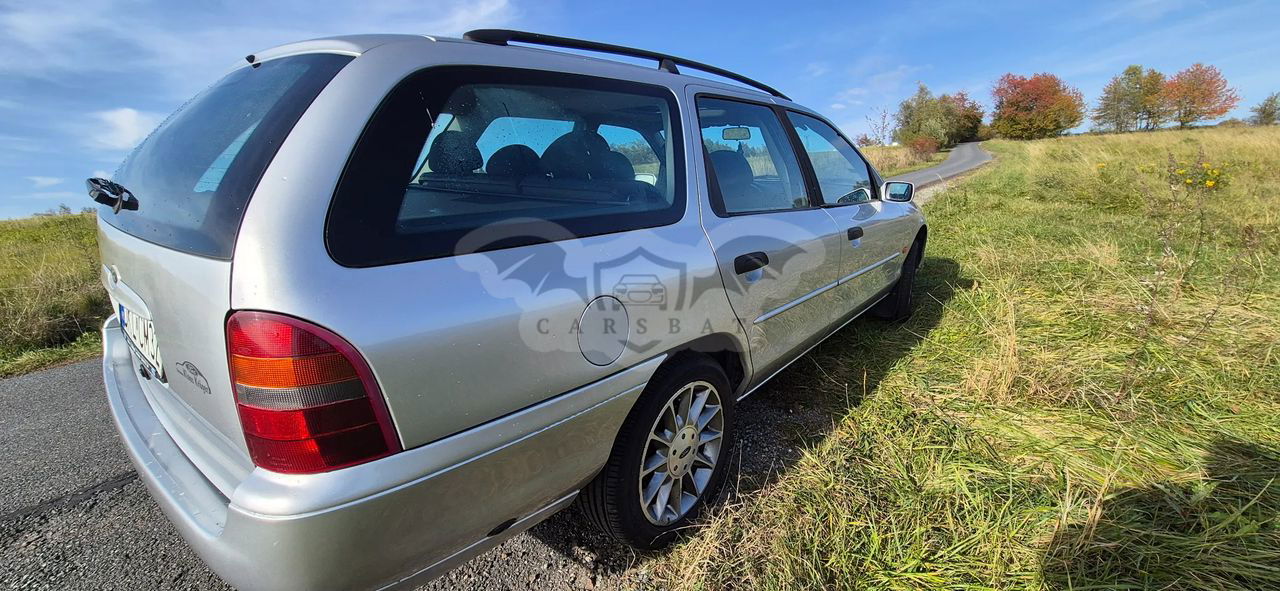 Ford Mondeo Mk2 1.8 16V Ghia 2000