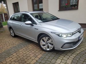 Volkswagen Golf VIII 2021