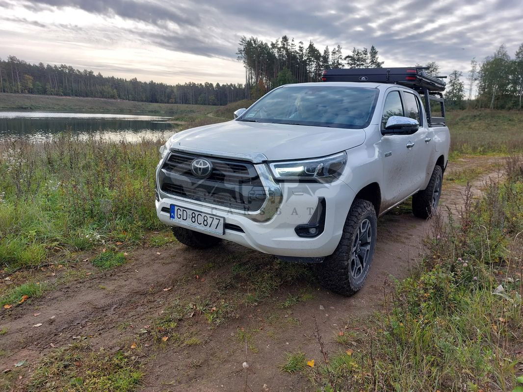Toyota Hilux 2.8 D-4D Double Cab SR5 4x4 2022