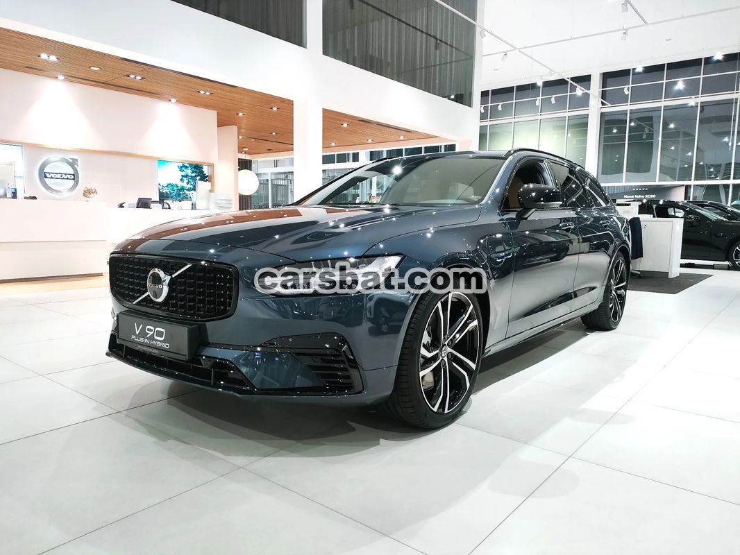 Volvo V90 T6 AWD Plug-In Hybrid Plus Dark 2024