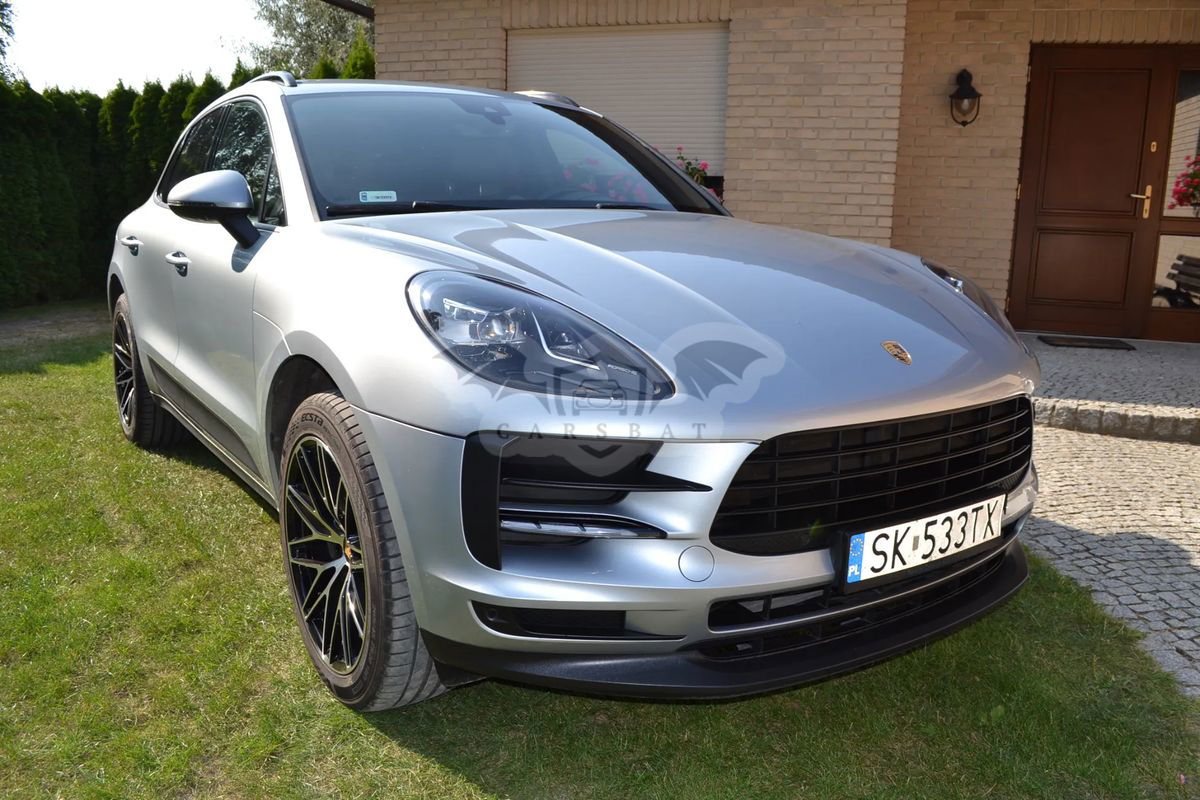 Porsche Macan Standard 2021