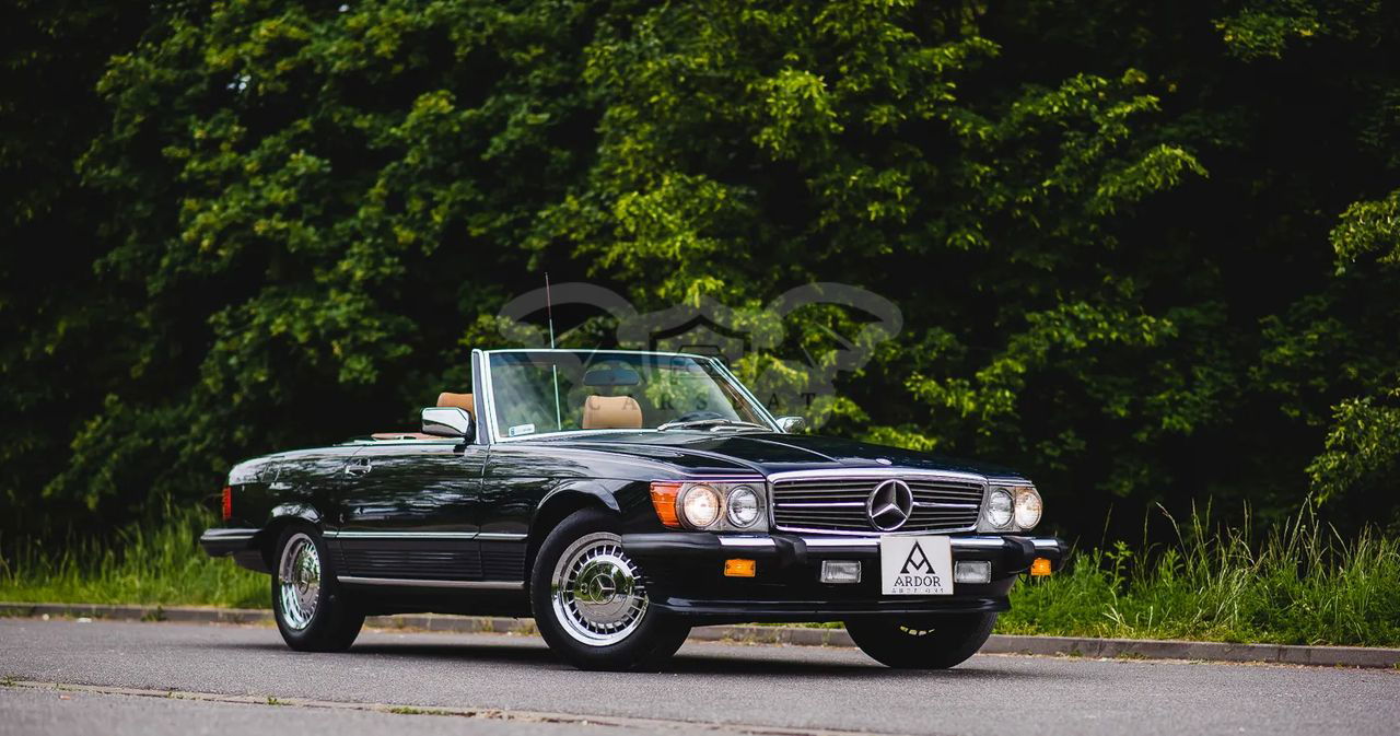 Mercedes-Benz SL R107 500 1988