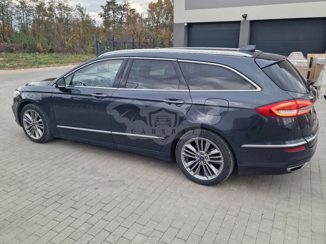 Ford Mondeo Mk5 2.0 Hybrid Vignale 2022