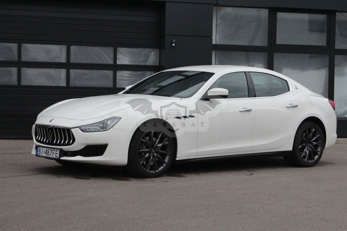 Maserati Ghibli 2021