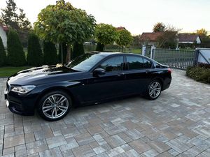 BMW 7 Series G11/12 740d xDrive 2015