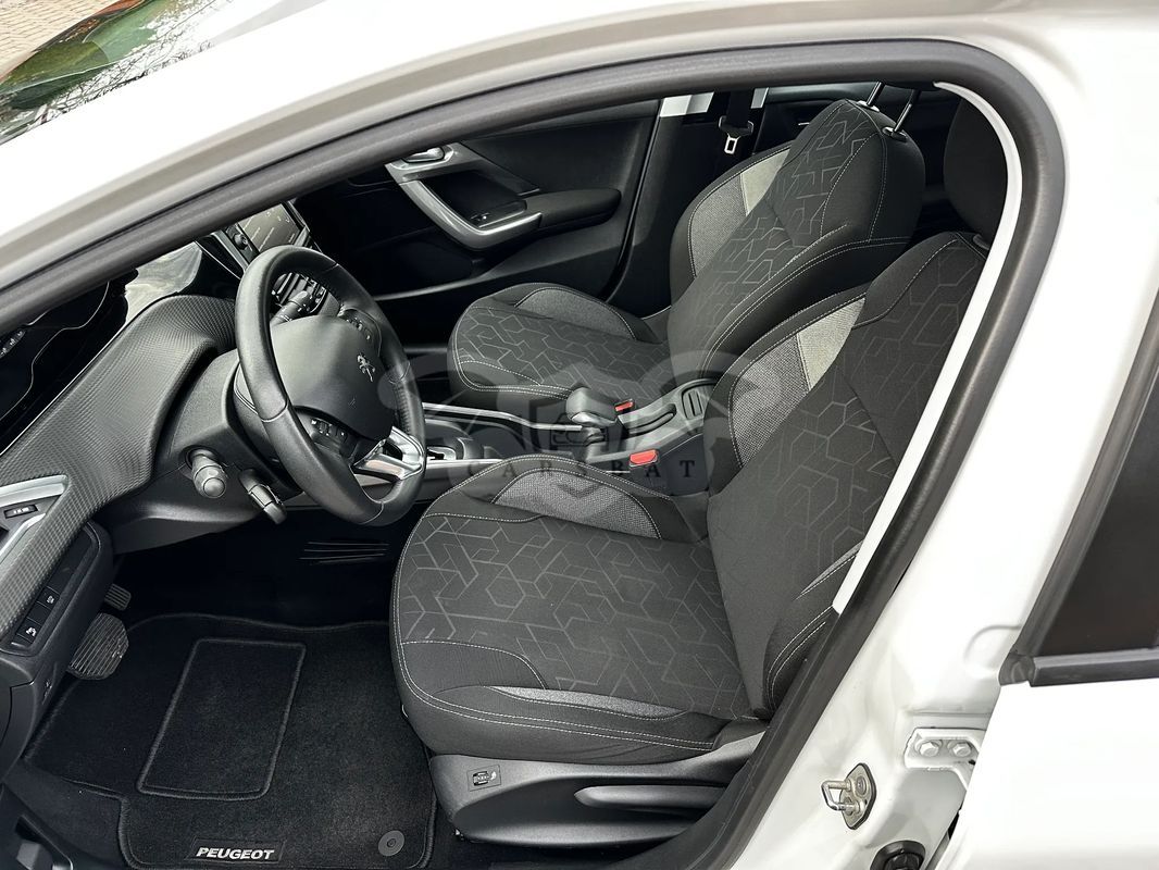 Peugeot 2008 I 2018