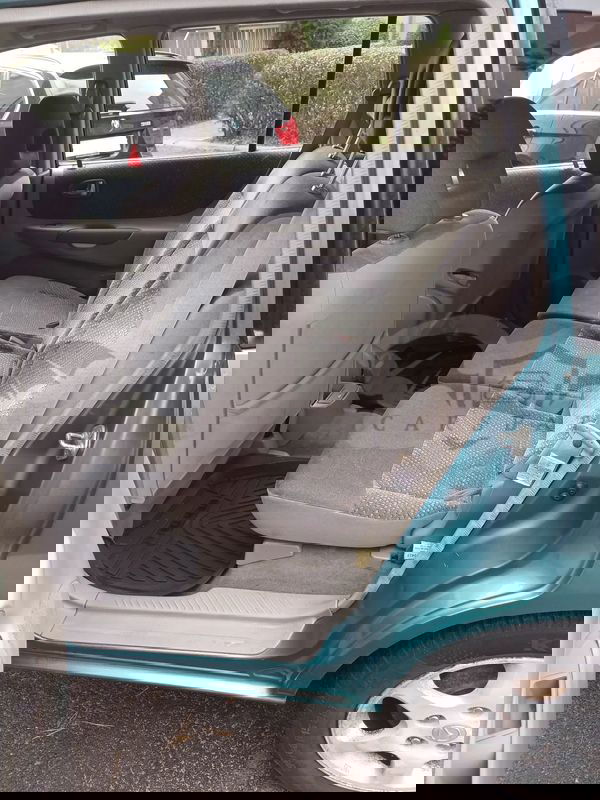 Mazda Premacy 1999