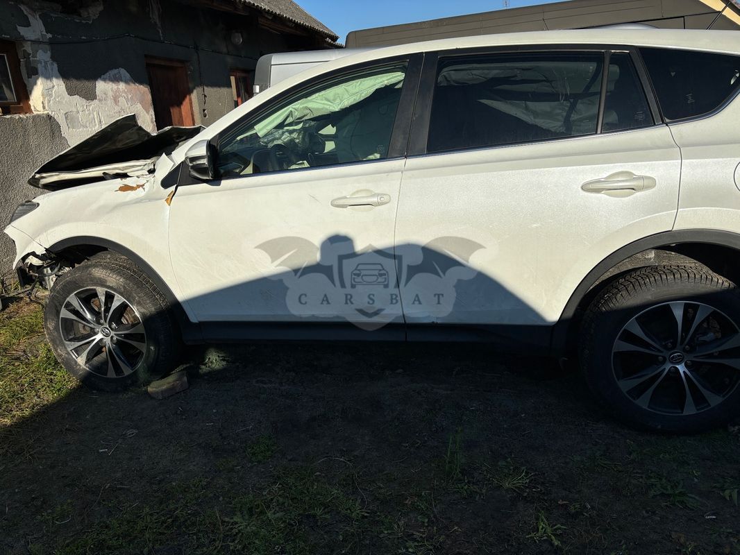 Toyota Rav4 IV 2.0 D-4D 4x2 Start-Stop Comfort 2013
