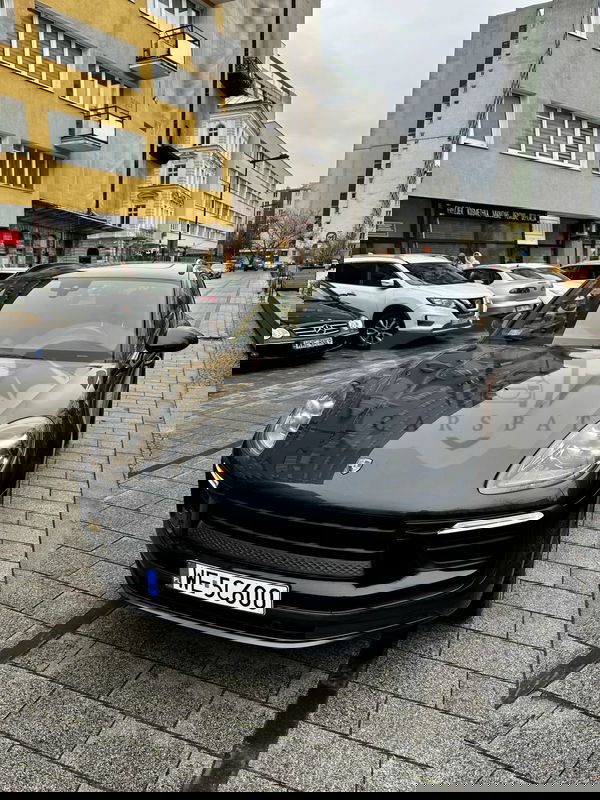 Porsche Macan I Standard 2021