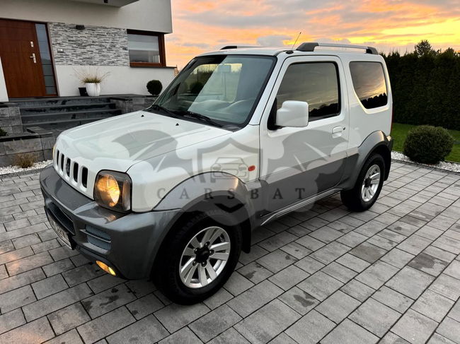Suzuki Jimny 2011