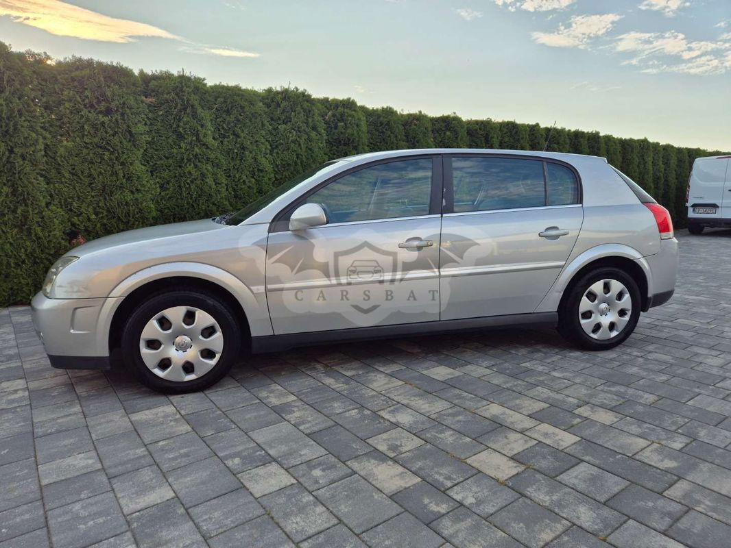 Opel Signum 2003