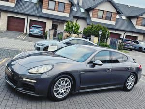 Porsche Panamera Diesel 2014
