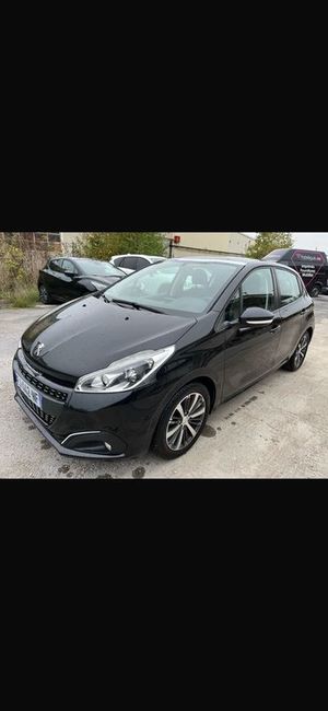 Peugeot 208 I 1.2 PureTech Allure 2017