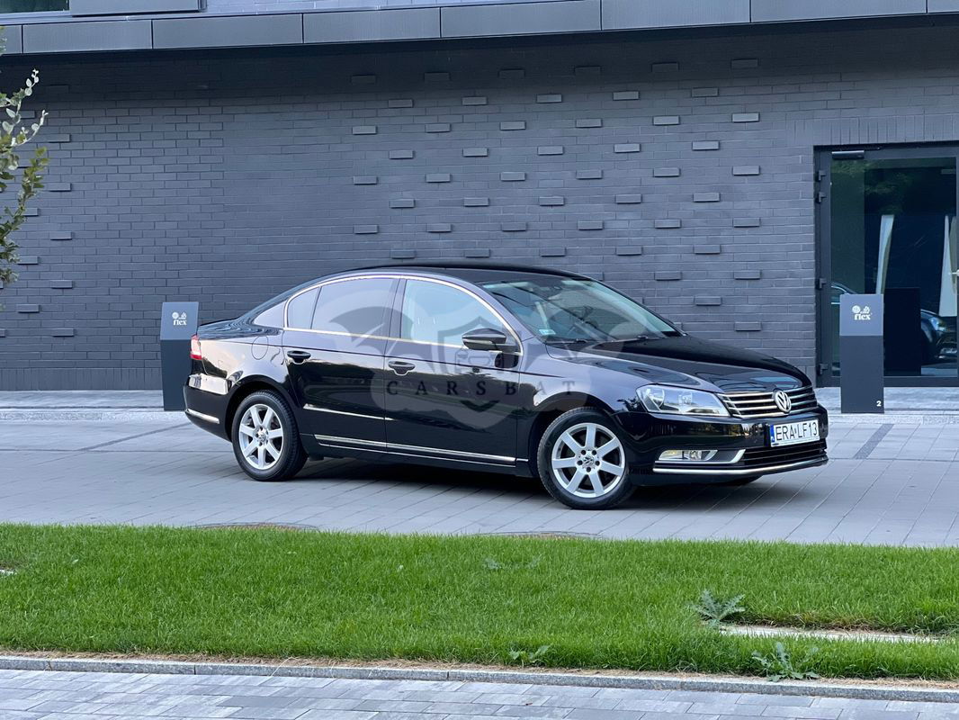 Volkswagen Passat B7 2.0 TDI Comfortline 2012