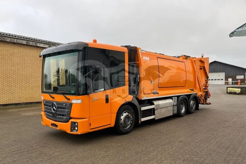 Mercedes-Benz Econic 2016