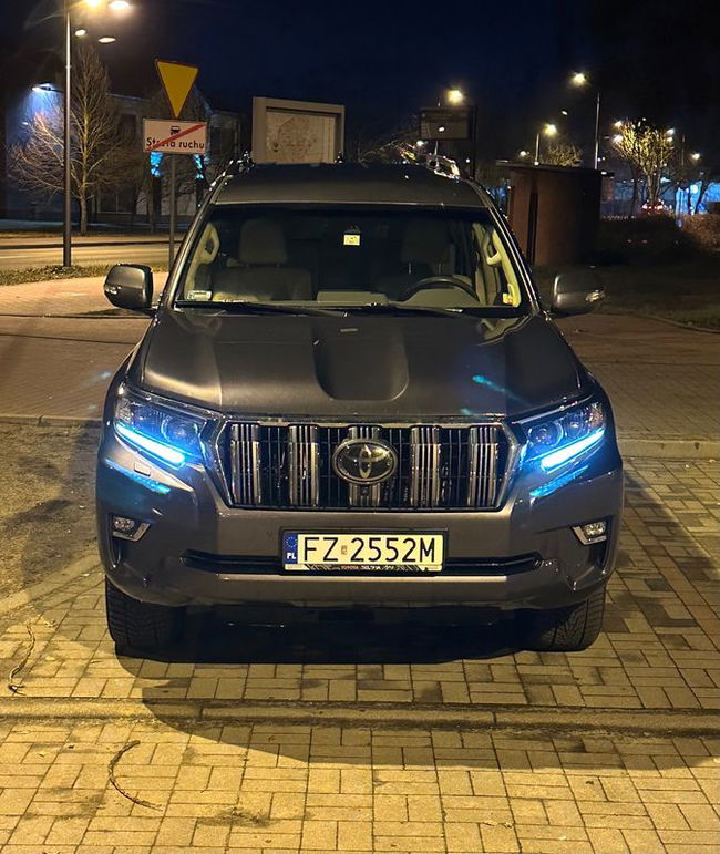 Toyota Land Cruiser VII LC 2.8 D-4D Prado 2019