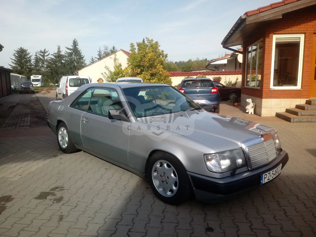 Mercedes-Benz E 1988