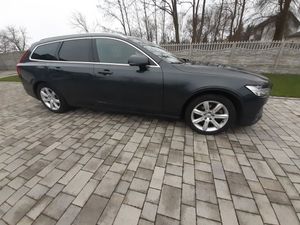 Volvo V90 D3 Momentum 2018