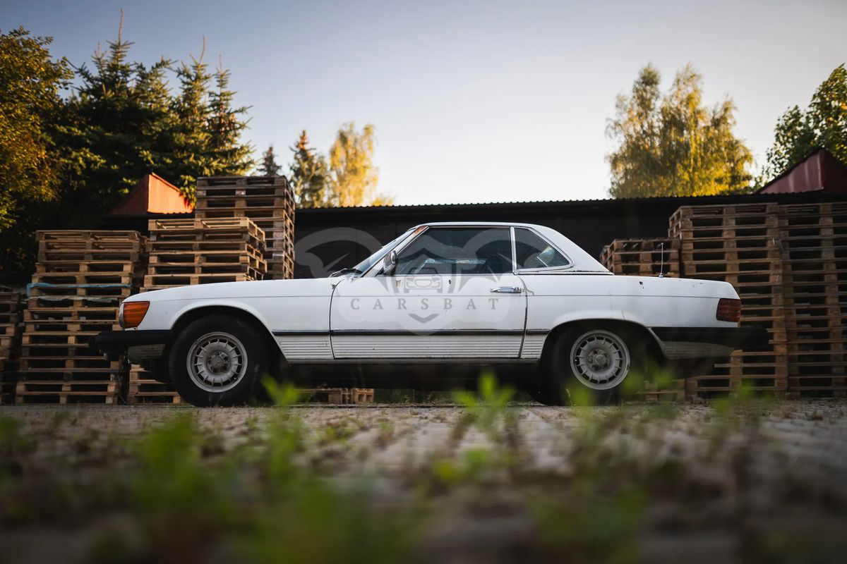 Mercedes-Benz SL R107 1980