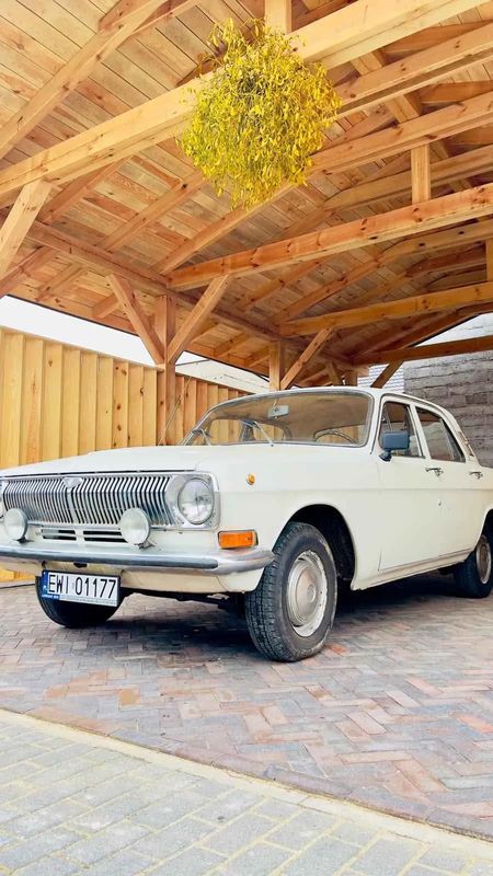 GAZ 24 Volga 1972