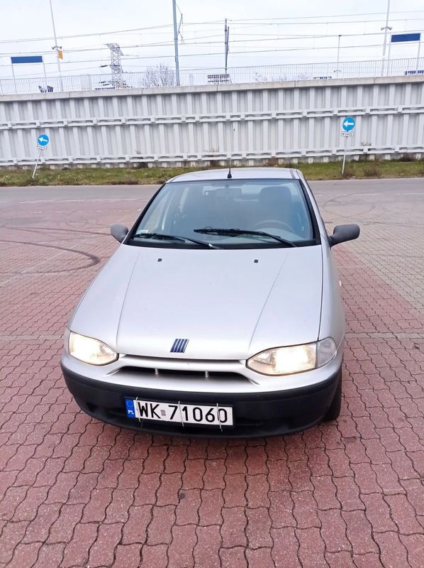Fiat Siena 2000
