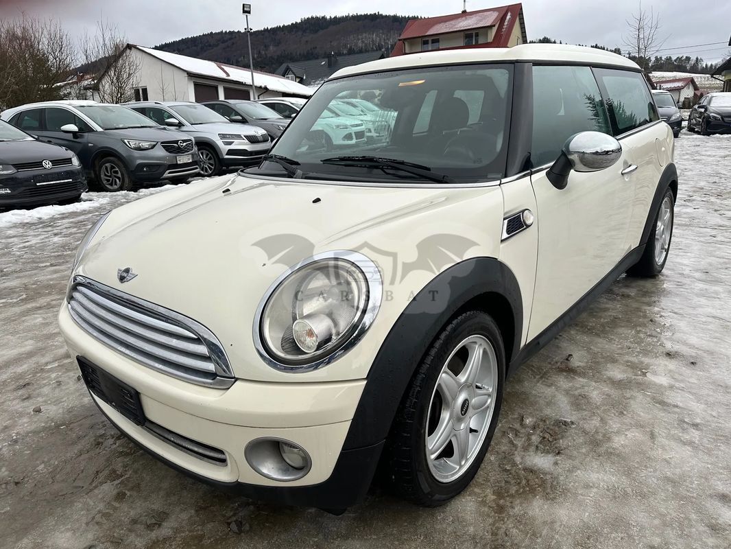 Mini Cooper Essential Trim 2010