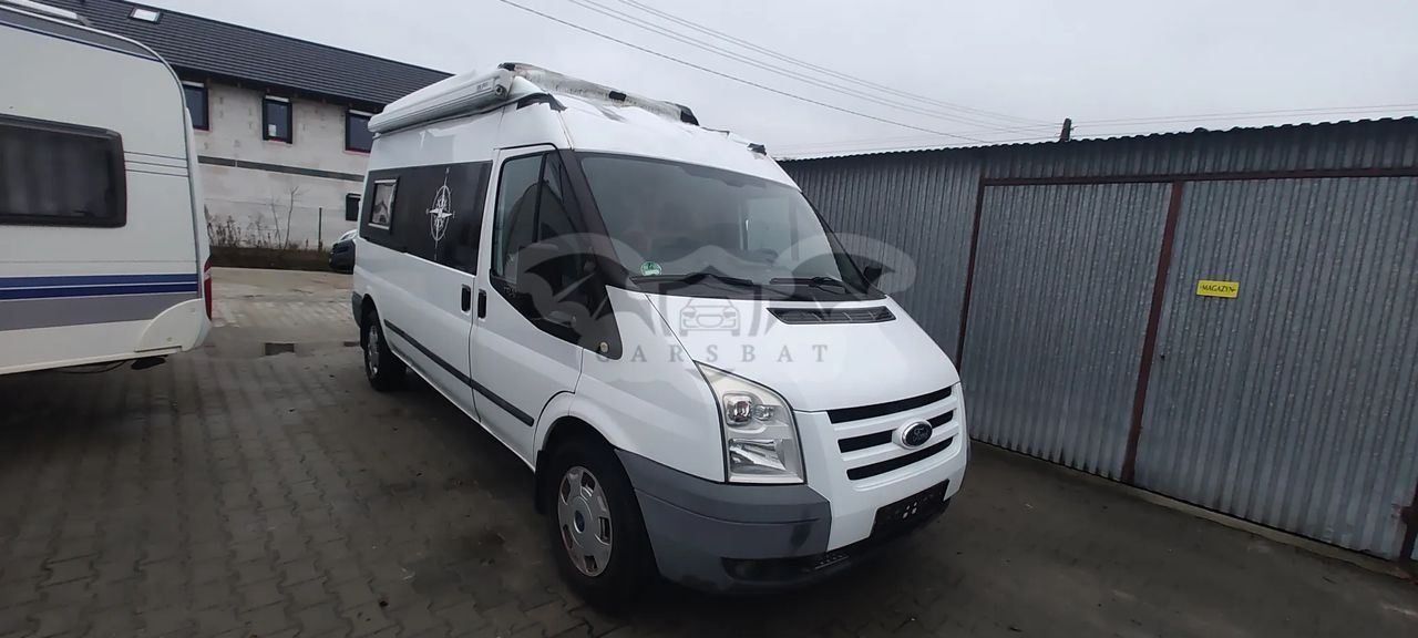 Ford Tourneo Custom 2011