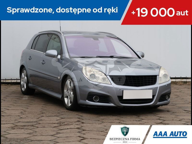 Opel Signum 2005