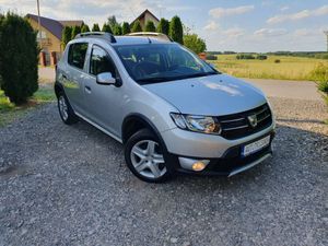 Dacia Sandero II 0.9 TCe Laureate S&S 2013