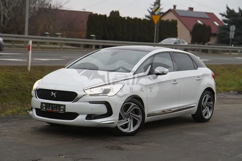 DS DS5 2015